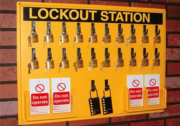 20 brass padlock Lockout Station (station only)